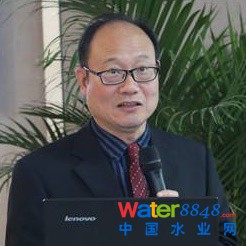 張一新簡歷照片 西交利物浦大學(xué)城市化研究院院長張一新照片